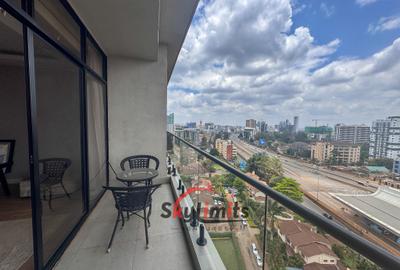 3 Bed Apartment with En Suite in Brookside - 4