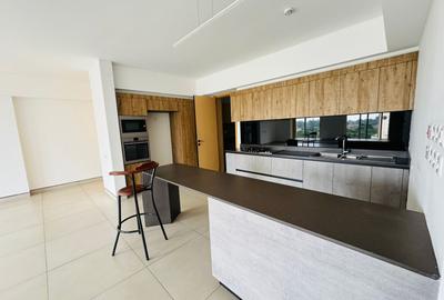 3 Bed Apartment with En Suite at Danis Prit Rd