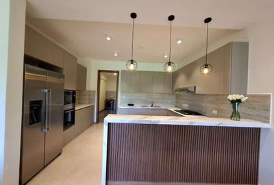 3 Bed Apartment with En Suite in Westlands Area
