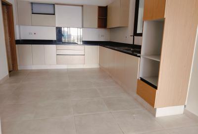 3 Bed Apartment with En Suite at Parklands