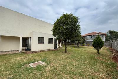 4 Bed House with En Suite in Runda