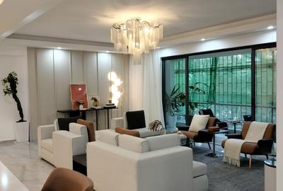 4 Bed Apartment with En Suite at Lavington Along Oledume Road