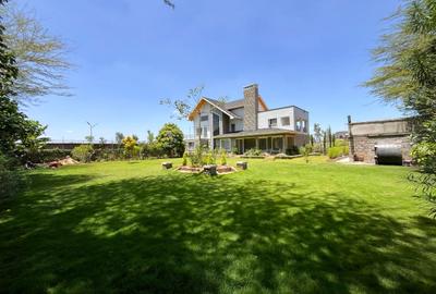 6 Bed House with En Suite in Karen