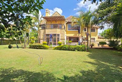 5 Bed Townhouse with En Suite in Runda