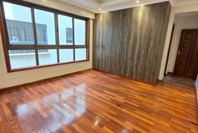 4 Bed House with En Suite at Kilimani - 4