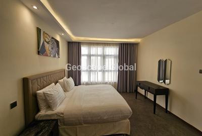 Furnished 2 Bed Apartment with En Suite in Spring Valley