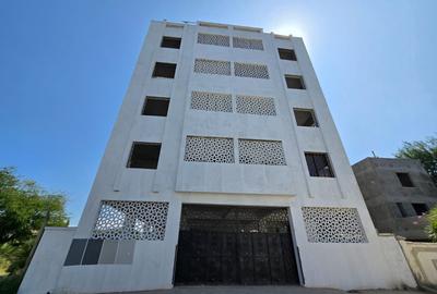 2 Bed Apartment with En Suite at Mtambo Road