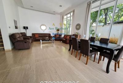 4 Bed Villa with En Suite at Spring Valley - 2