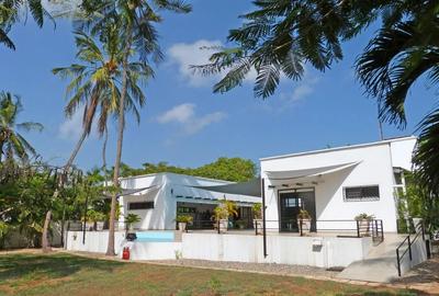 4 Bed House with En Suite in Watamu