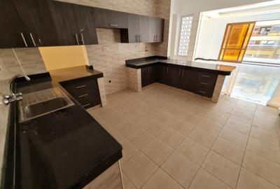 3 Bed Apartment with En Suite in Nyali Area