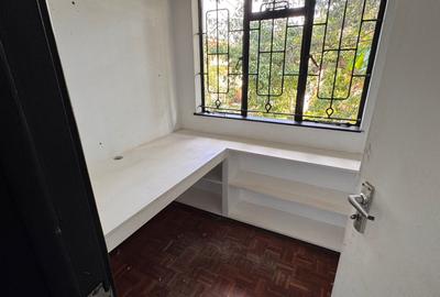 4 Bed Townhouse with En Suite at Off James Gichuru - 3