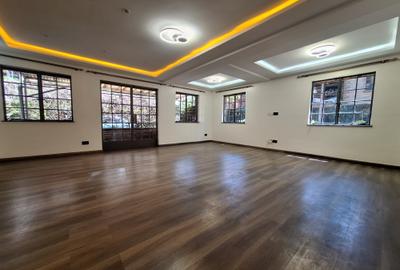 4 Bed Townhouse with En Suite in Lavington - 3