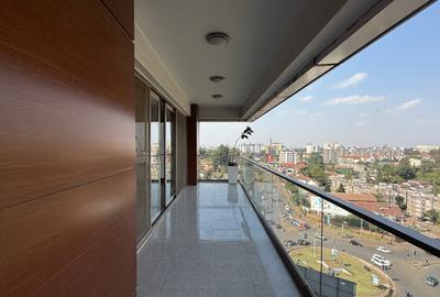 3 Bed Apartment with En Suite in Kileleshwa