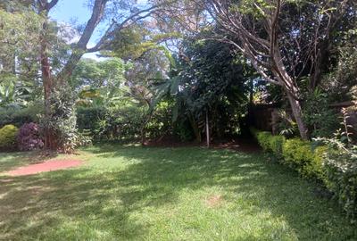 4 Bed House with En Suite at Lavington