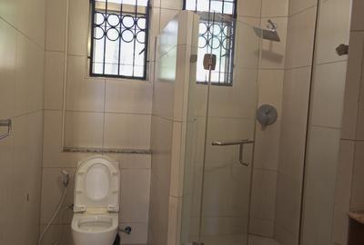 Serviced 3 Bed Apartment with En Suite in Nyali Area - 2
