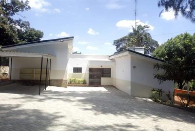 4 Bed House with En Suite in Kyuna