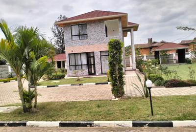 3 Bed House with En Suite in Nyari