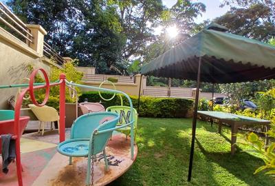 5 Bed Townhouse with En Suite at Lavington Green - 4