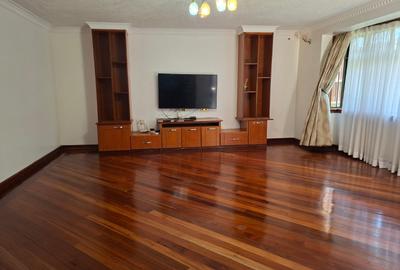 4 Bed House in Runda - 4