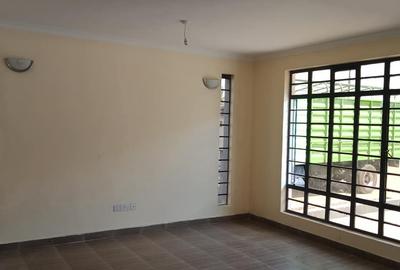 4 Bed Townhouse with En Suite in Gikambura - 2