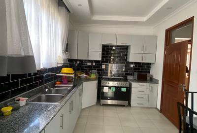 4 Bed House with En Suite in Ngong - 4