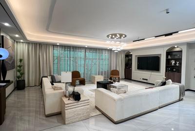2 Bed Apartment with En Suite at Lavington - 2