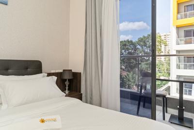 Serviced 1 Bed Apartment with En Suite in Kilimani - 2
