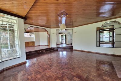 5 Bed House with En Suite in Runda - 3