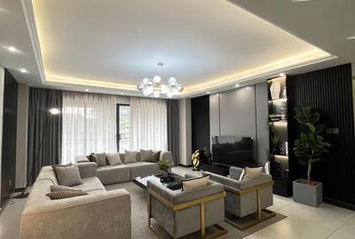 2 Bed Apartment with En Suite at Lavington - 2