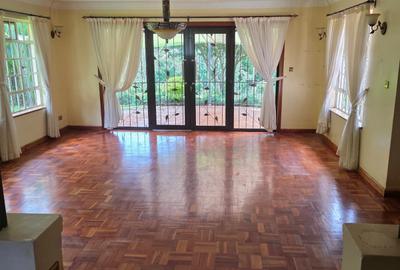 4 Bed House with En Suite at Kyuna - 4