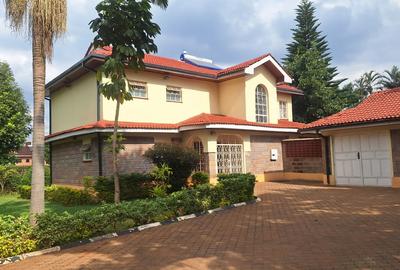 4 Bed House with Staff Quarters in Kitisuru