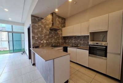 2 Bed Apartment with En Suite at Westlands