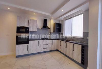 1 Bed Apartment with En Suite at Westlands