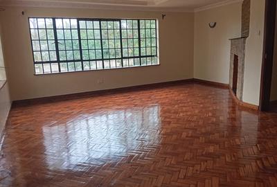 4 Bed House with En Suite in Karen - 4