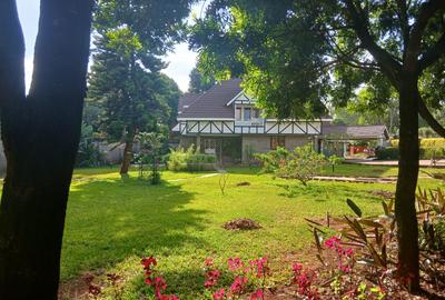 4 Bed Villa with En Suite in Runda - 2