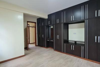 3 Bed Apartment with En Suite at Parkland - 3