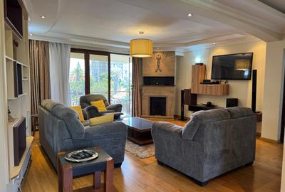 Serviced 3 Bed Apartment with En Suite in Kilimani