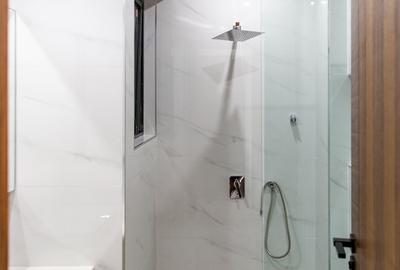 2 Bed Apartment with En Suite at Westland - 4