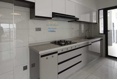 2 Bed Apartment with En Suite at Westlands Road - 2