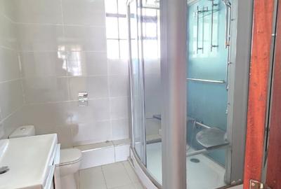 4 Bed Townhouse with En Suite at Manyani East - 2