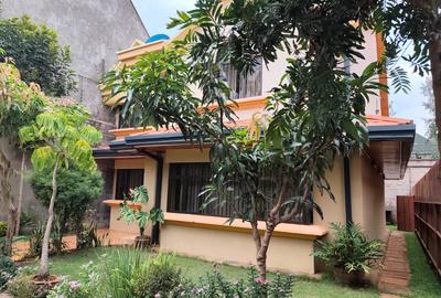 4 Bed House with En Suite in Gigiri - 2
