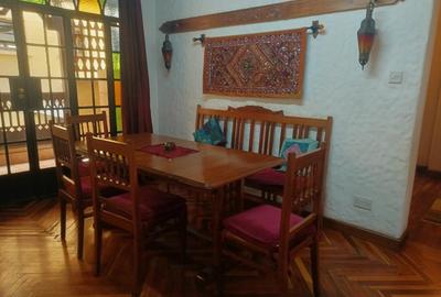 Furnished 49,222.8 ft² Commercial Property with Service Charge Included at Westland