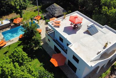 5 Bed Villa with En Suite at Diani Beach Road