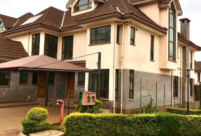 4 Bed Townhouse with En Suite at Tala Rd