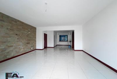 4 Bed Apartment with En Suite at Raphta Road