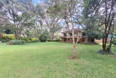 4 Bed Townhouse with En Suite at Karen Miotoni - 3