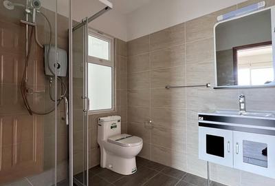 2 Bed Apartment with En Suite at Gatundu Road - 4