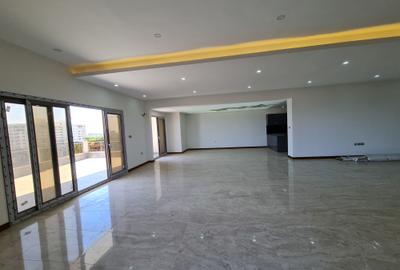 4 Bed Apartment with En Suite in Nyali Area