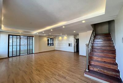 5 Bed House with Gym in Parklands