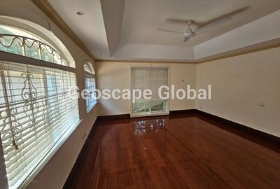 4 Bed House with En Suite in Kitisuru - 4